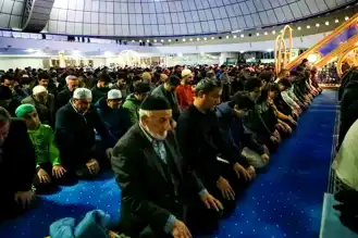 Erzincan'da İlk Teravih Namazı: Vali de Katıldı