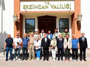 Vali Aydoğdu'dan Gazetecilere 10 Ocak Kutlaması