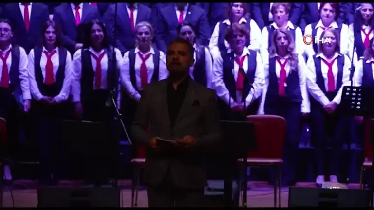 Kardeşlik Korosu İstanbul'da Konser Verdi