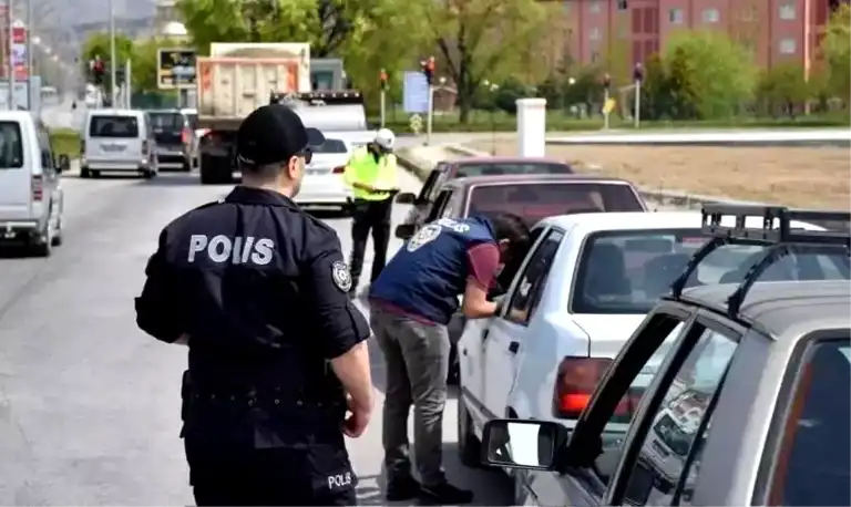 Erzincan'da 18 Aranan Şahıs Yakalandı