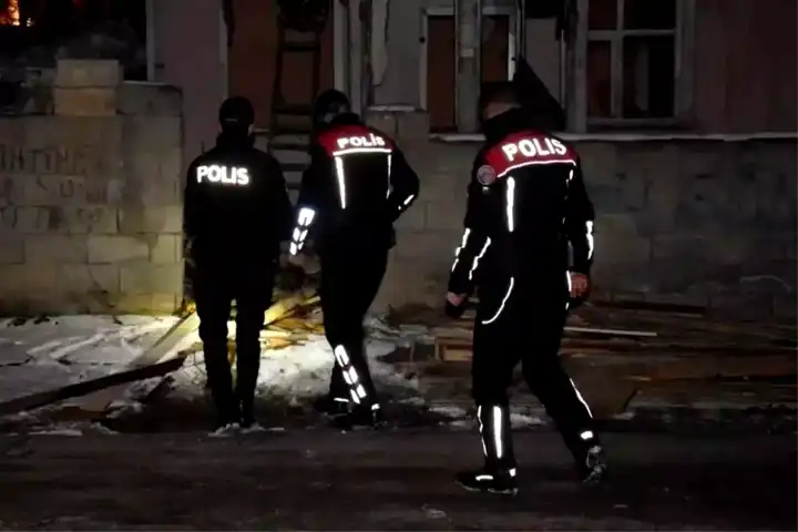 Erzincan'da 23 Şüpheli Yakalandı