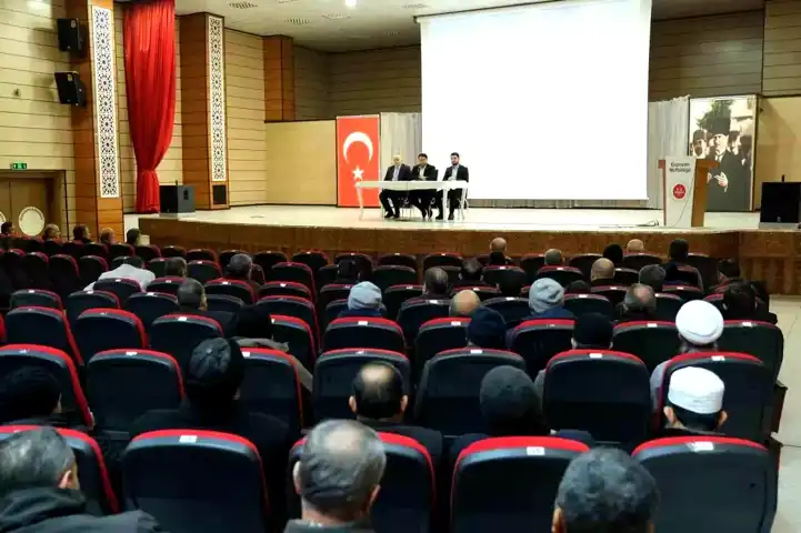 Erzincan Müftülüğü'nde Personel Toplantısı