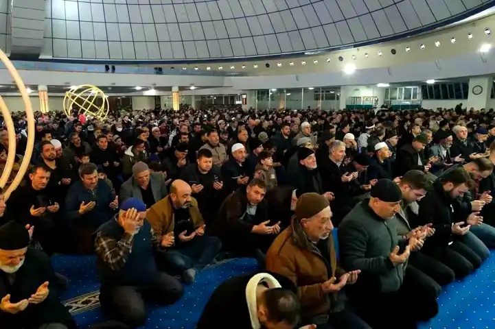 Erzincan'da Miraç Gecesi Coşkusu
