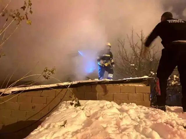 Müstakil Evde Yangın!Erzincan'da İtfaiye Müdahalesi