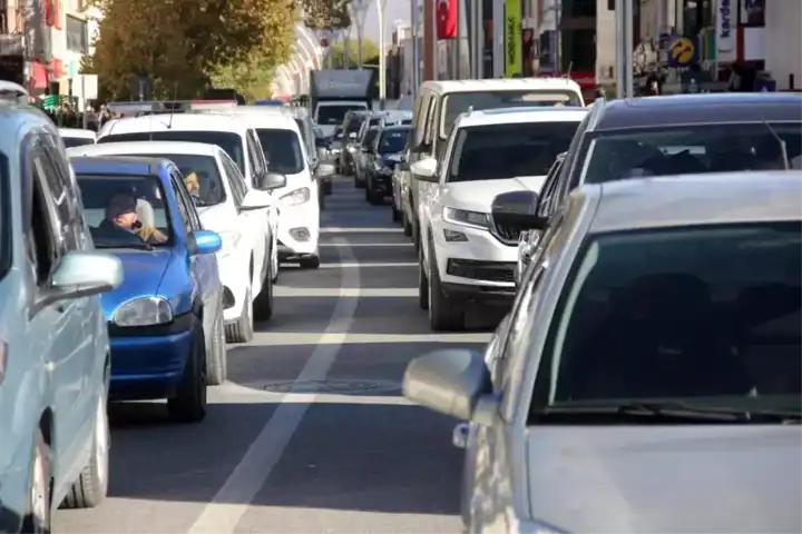 Türkiye'de Ekim Ayı Araç Kayıtları: Erzincan Verileri