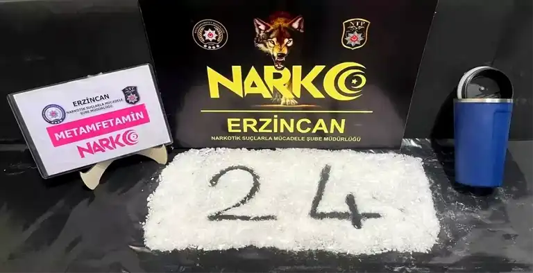 Erzincan'da Uyuşturucu Operasyonu: 2 Gözaltı, 441 Gram Madde Ele Geçirildi