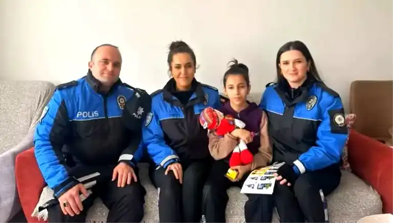 Polis, Otizmli Gencin Hayalini Gerçekleştirdi
