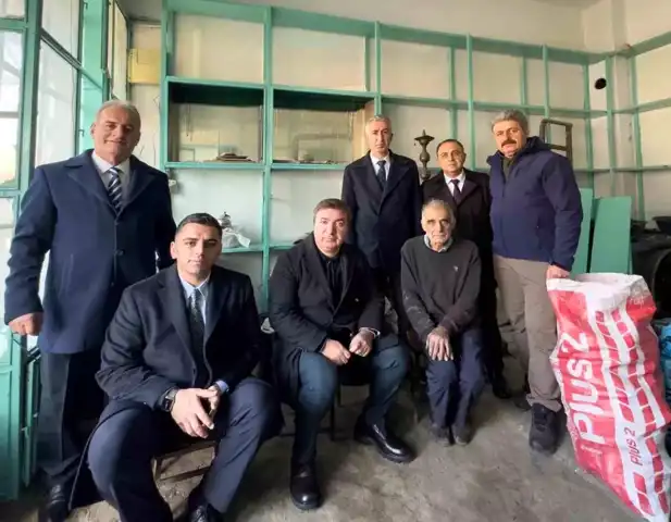 Vali, Geleneksel Bakır Üretimini Destekliyor